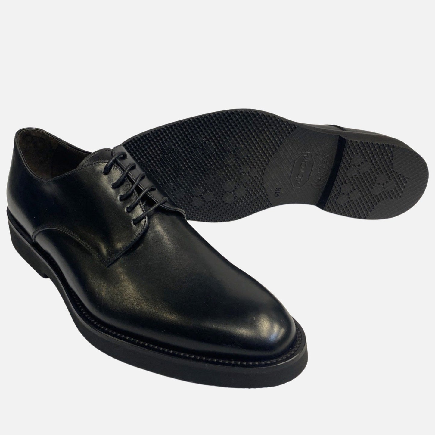 Clearance | La Ferra Black Italian Plain Toe Shoe - Vibram Outsole