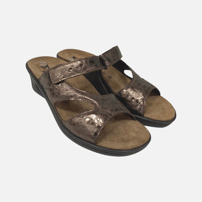 Brown Mobil’s Mephisto sandal