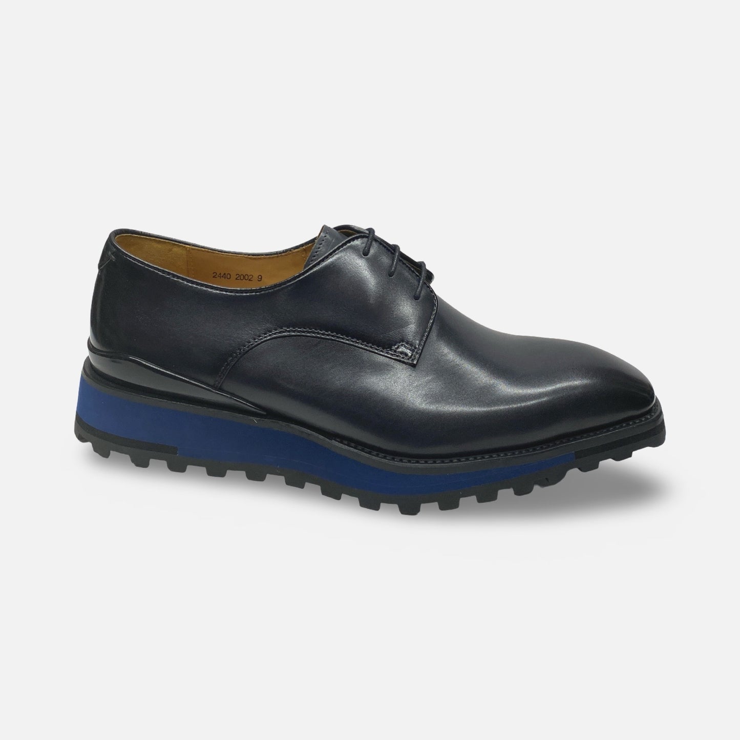 Ugo Vasare Gray Soft Bottom Lug Sole Shoe For Men