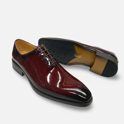 Carrucci Burgundy Patent Leather Shoe for Men