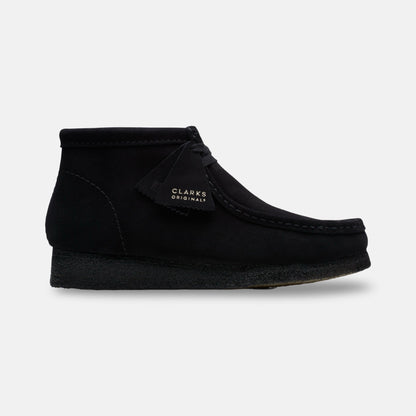 Clarks Originals Wallabee Black Suede Moc Toe Boots – Men’s Casual Lace-Up with Natural Crepe Sole