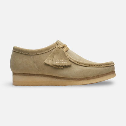 Clarks Originals Wallabee Maple Suede Men’s Shoes – Classic Moc Toe with Natural Crepe Sole
