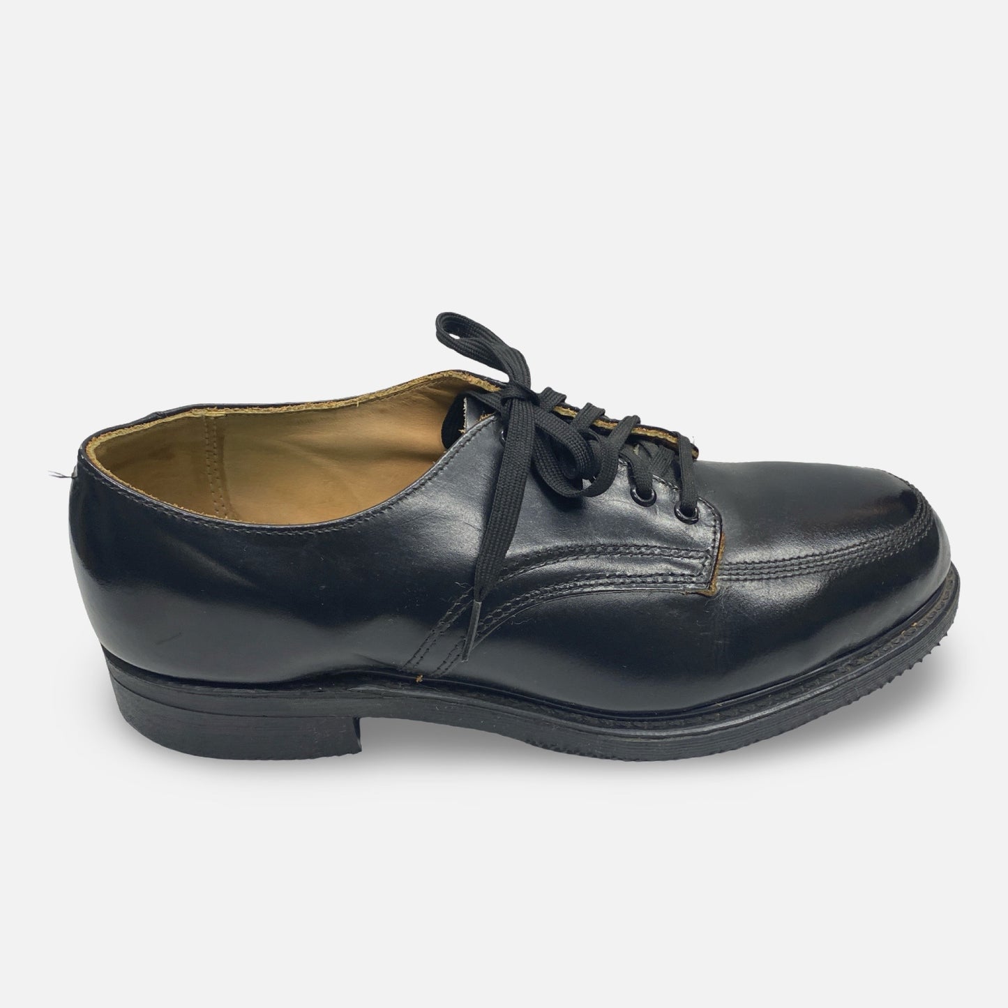 Carolina Men’s Black Lace-Up Shoe – Size 7.5 (Final Sale)
